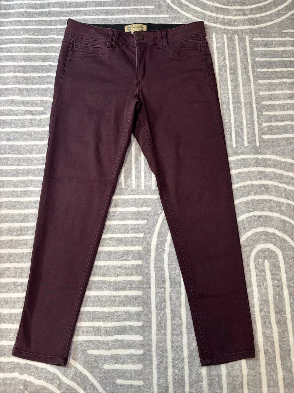 Democracy Jeans, Burgundy Wine, Skinny, “Ab”technology, Size 8, Fall, Autumn